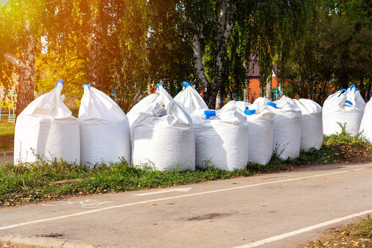 Bigbags in der Natur - SERO Entsorgung